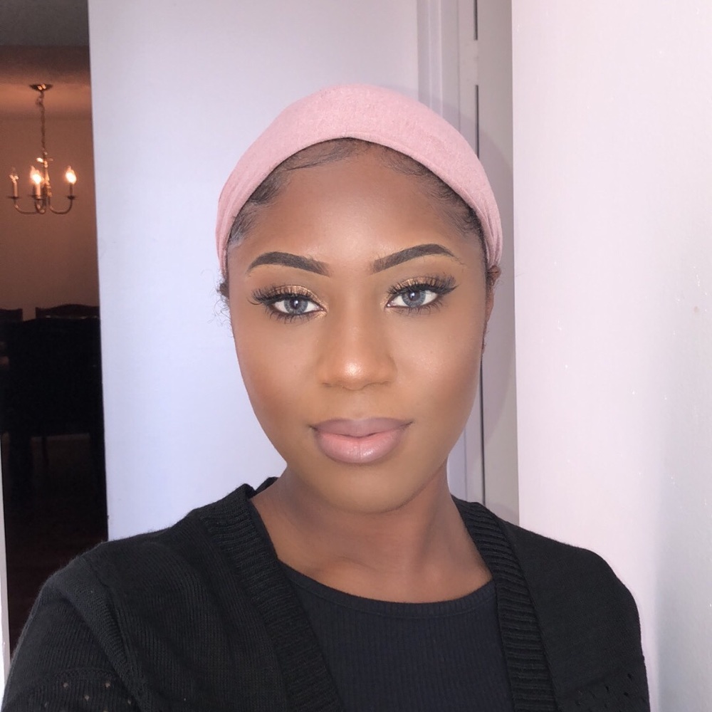 Meet your Posher, Sharlay